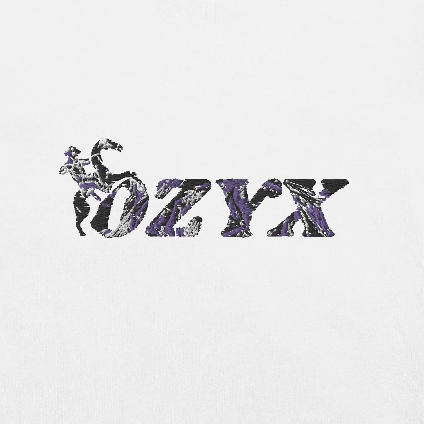 zoom-broderie-ozyx-relief-fil-noir-et-violet-t-shirt-horse-finition-premium