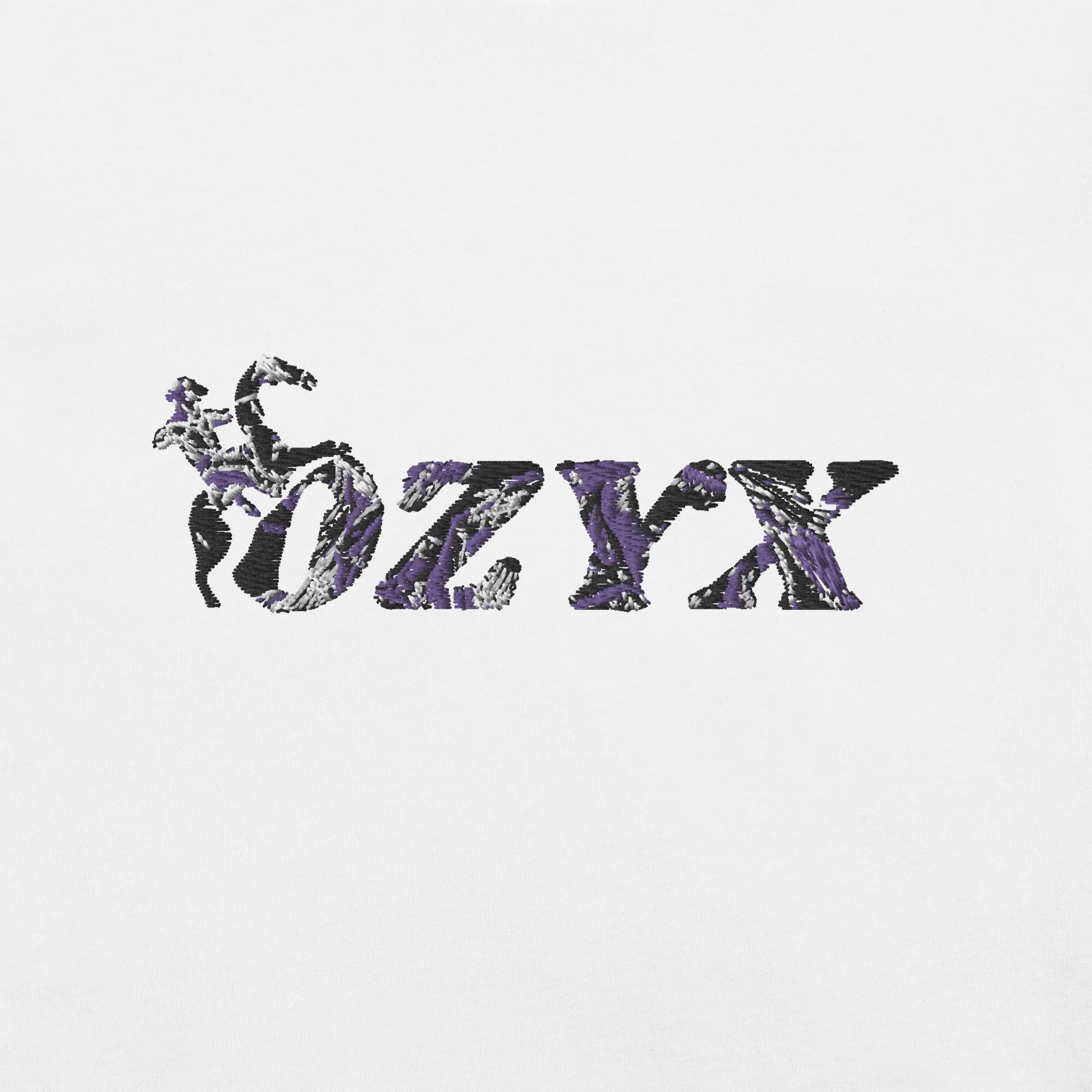zoom-broderie-ozyx-relief-fil-noir-et-violet-t-shirt-horse-finition-premium
